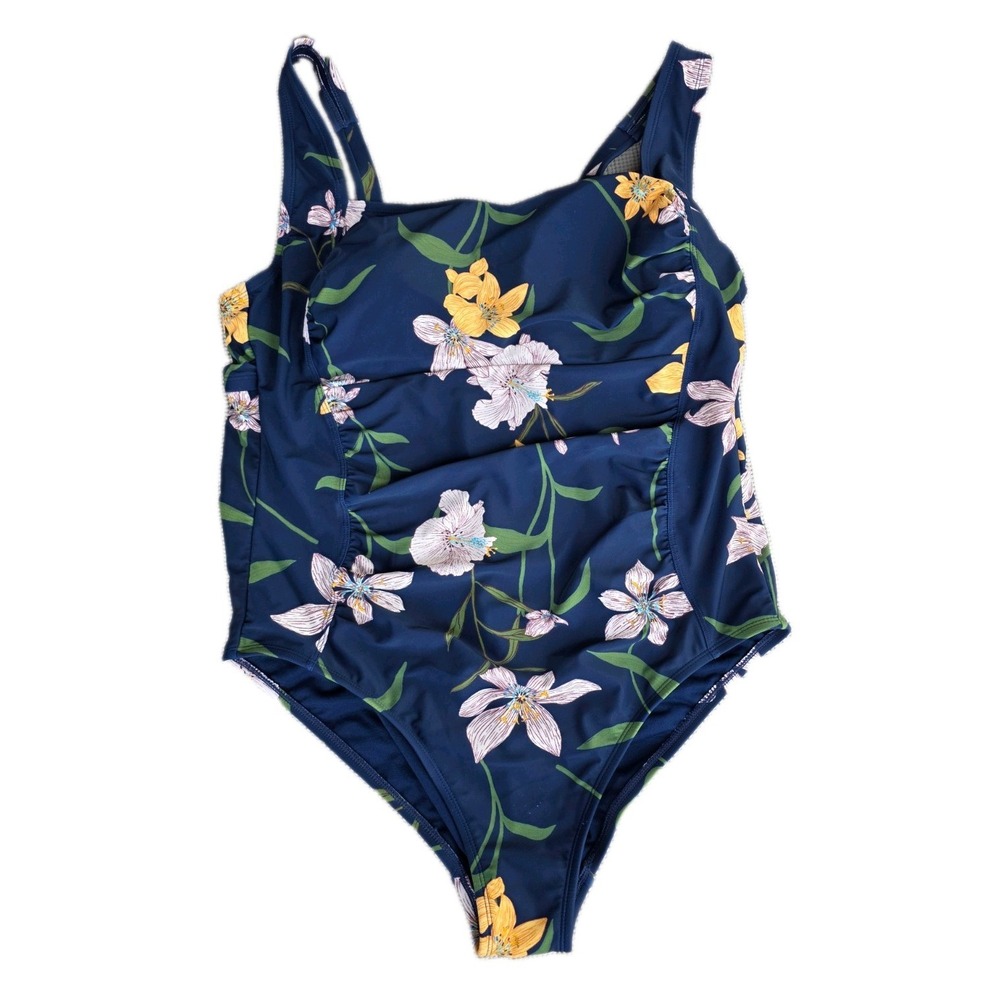 Women's 18W Tummy Control One Piece Swimsuit - Shade & Shore (332)